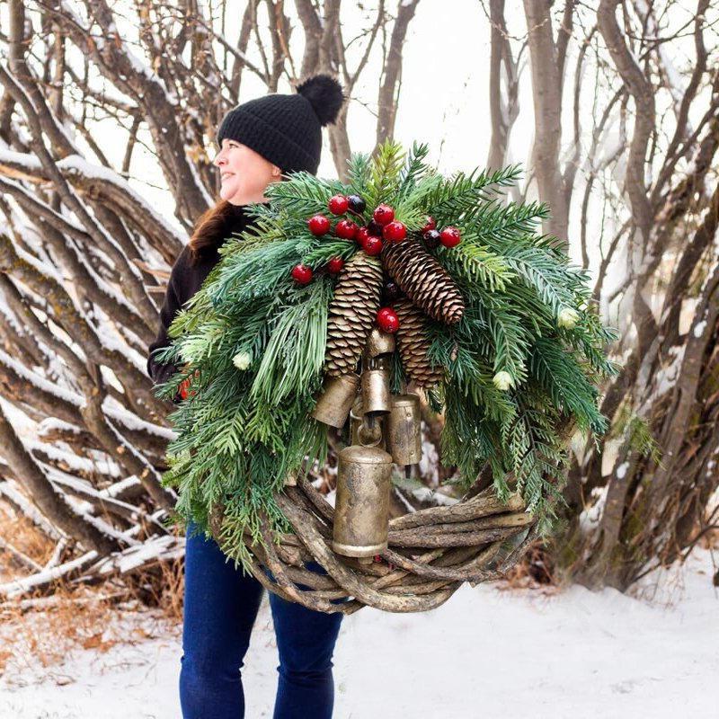 Rustic Farmhouse Christmas Wreath - Boho Chic Holiday Decor
