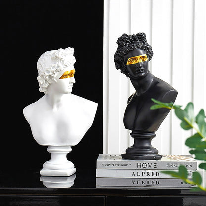 Nordic Luxury Apollo Gold Eye Resin Home Decor Piece