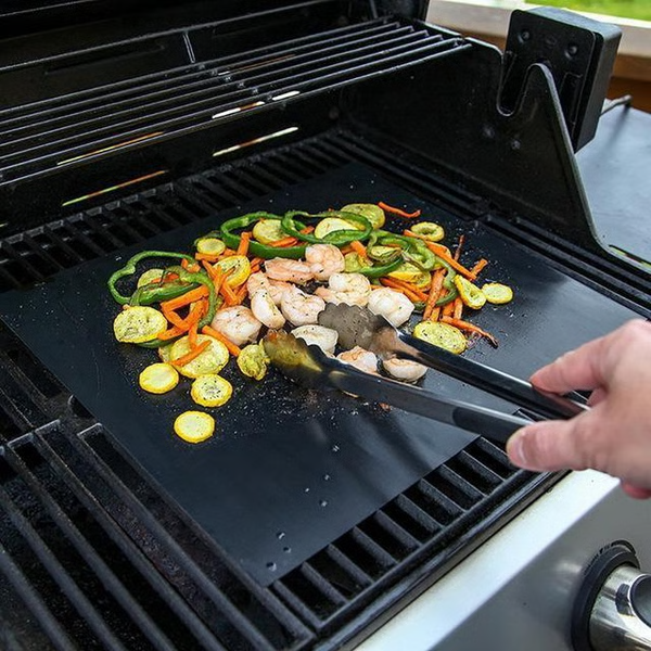 Chef's Non-Stick BBQ Grill Mat – Effortless Grilling & Easy Cleanup