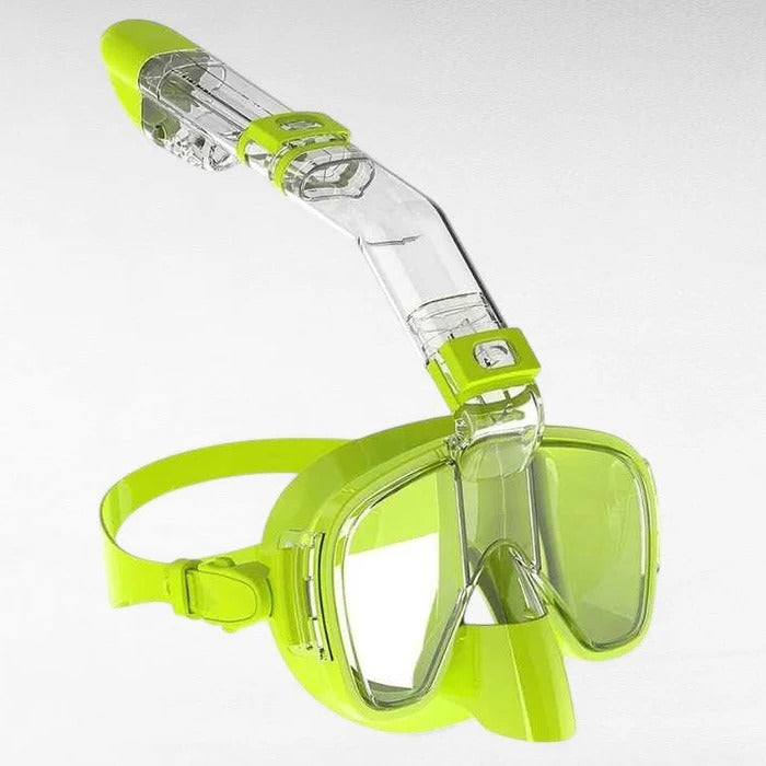 Dry-Top Snorkeling Mask for Clear, Leak-Free Vision