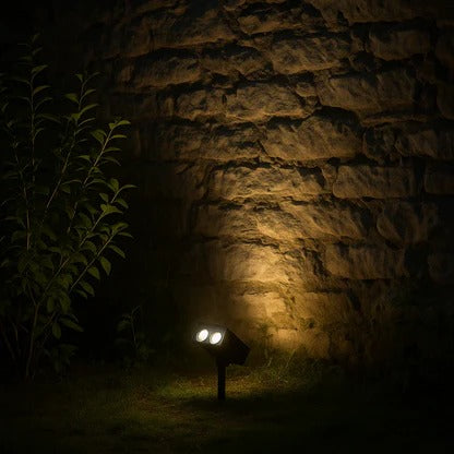 Solar LED Multi-Zoom Spotlight with Adjustable Zoom