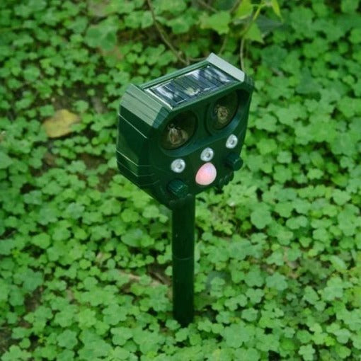 Solar-Powered Ultrasonic Snake Repeller