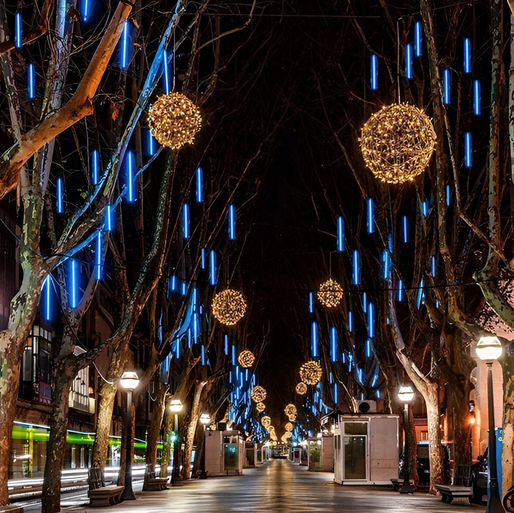 Snowfall Garland Lights – 8-Count Set for a Magical Winter Glow