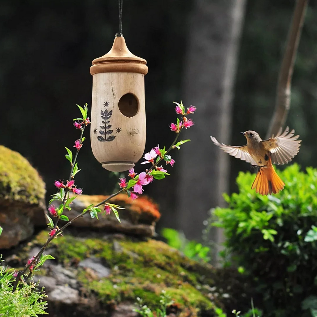 Handcrafted Wooden Hummingbird House - A Charming Gift for Nature Lovers