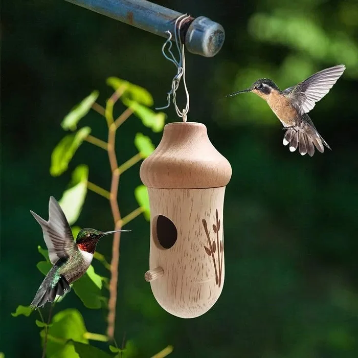 Handcrafted Wooden Hummingbird House - A Charming Gift for Nature Lovers