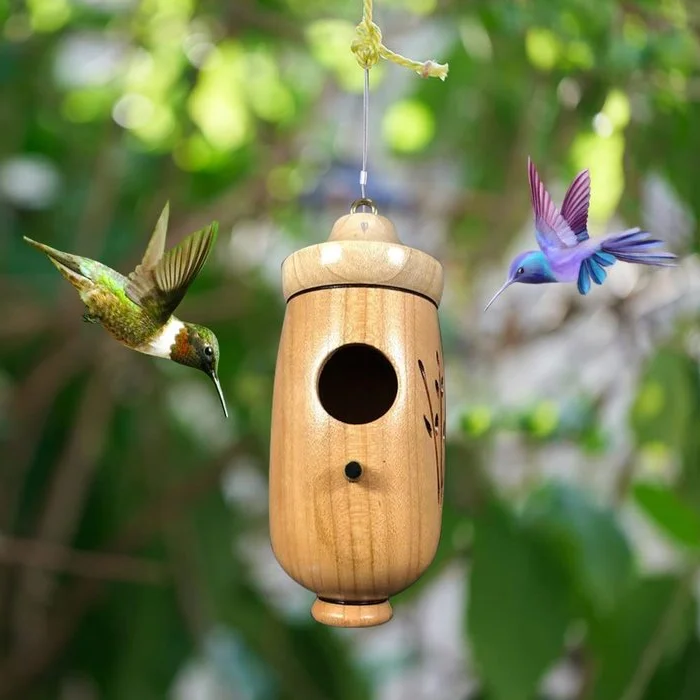Handcrafted Wooden Hummingbird House - A Charming Gift for Nature Lovers