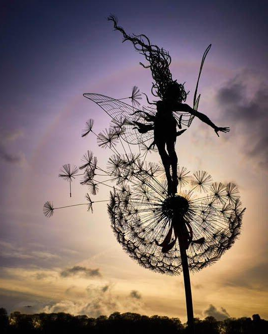 Perfect Wonderland Garden Decoration: Dancing Naughty Spirits
